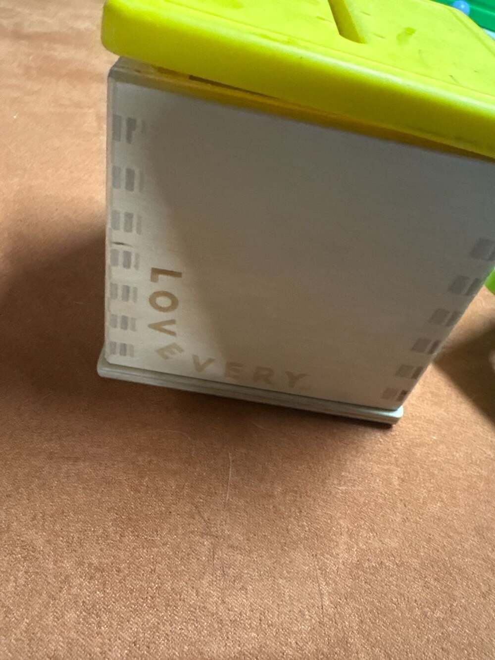 Lovevery Wooden Montessori Object Permanence Box with Interchangeable Lids - Picture 5 of 5